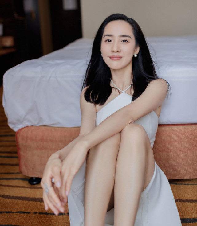 无拖链式电缆导向系统：igus研发...